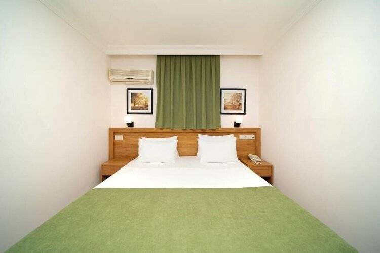 Qualia Park Hotel