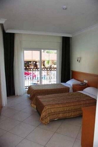 Celay Hotel
