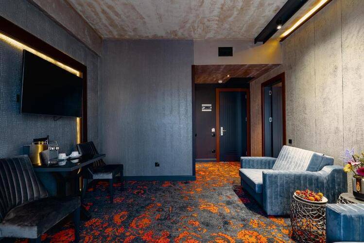 Tapis Rouge Vip Boutique Hotel