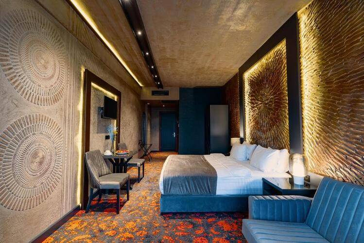 Tapis Rouge Vip Boutique Hotel