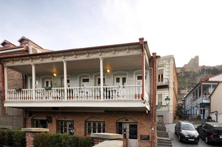 Meidan INN