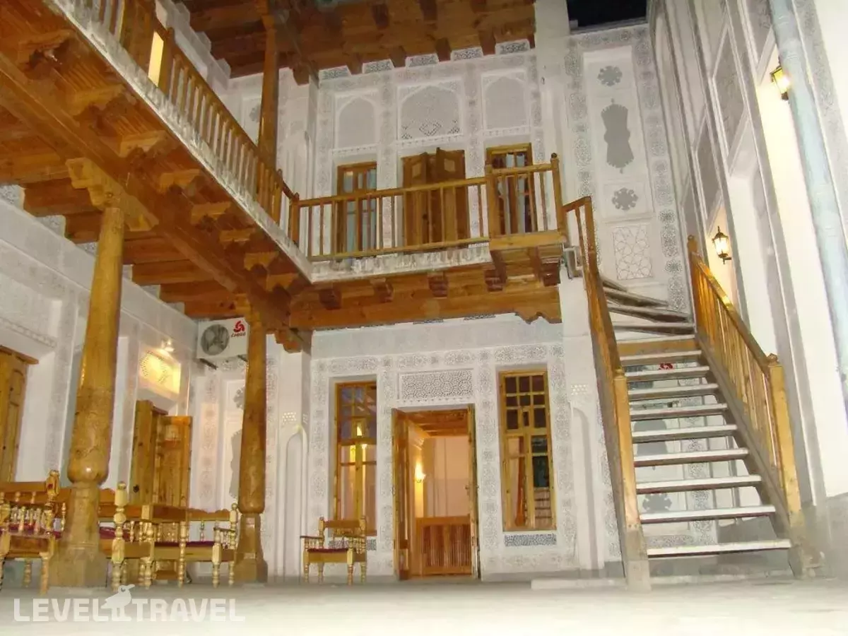 Komil Boutique Hotel (Комил)