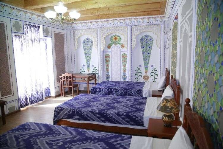 Komil Boutique Hotel (Комил)