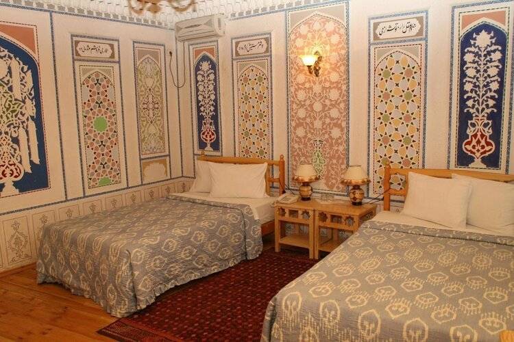 Komil Boutique Hotel (Комил)