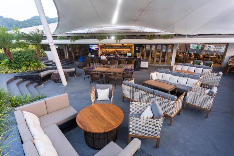 Oakwood Hotel Journeyhub Phuket