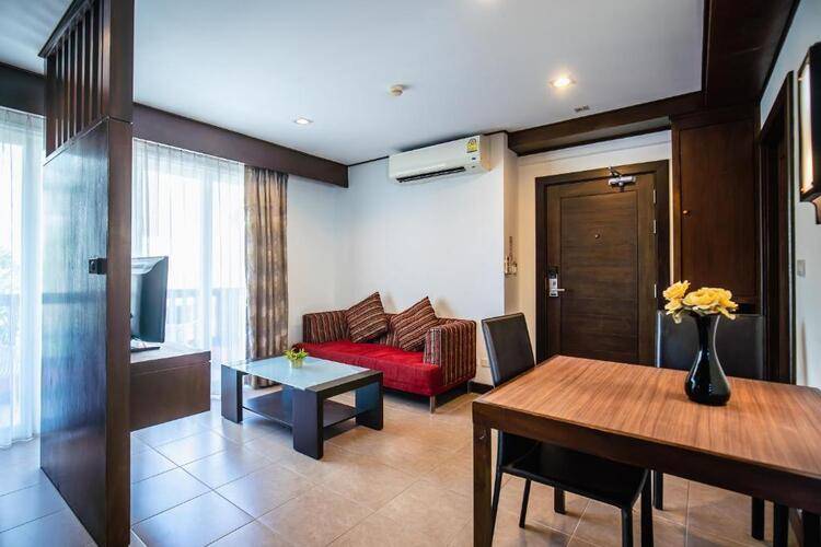Ratana Apart Hotel at Chalong
