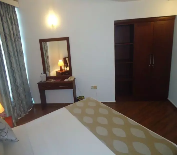 Global Towers Hotel & Apartments