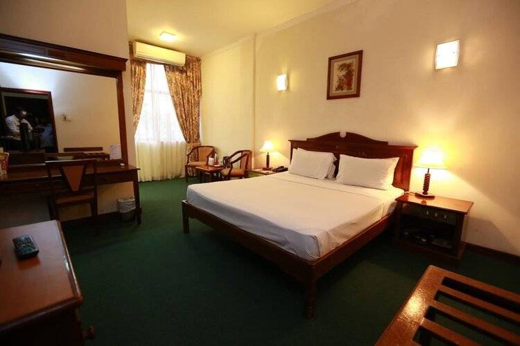 Hotel Sapphire