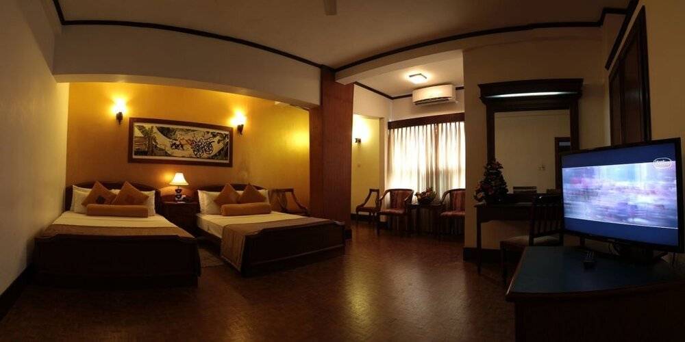 Hotel Sapphire