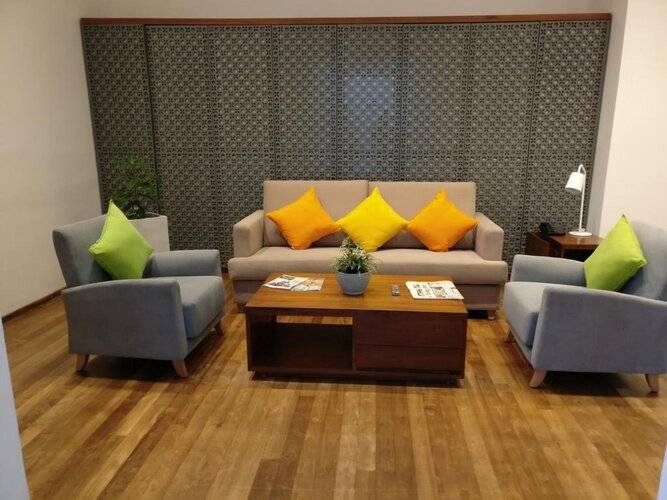 Ocean Edge Suites & Hotel Colombo