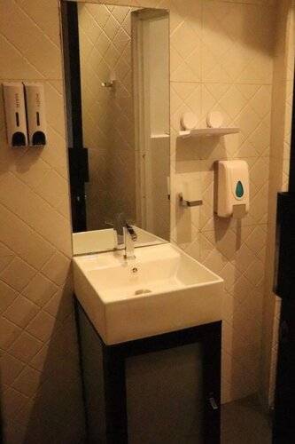 Miracle City Inn Hostel