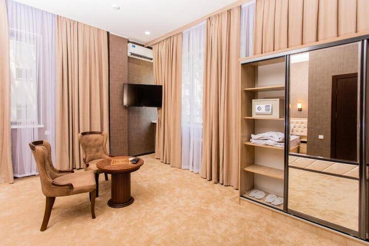 Gabrielle International Hotel