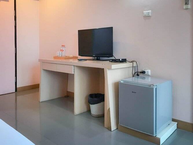 J Two S Pratunam Hotel