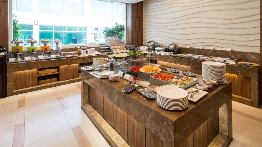Legacy Suites Hotel