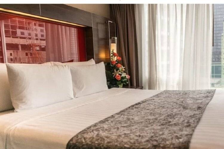 Legacy Suites Hotel