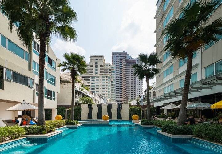Legacy Suites Hotel