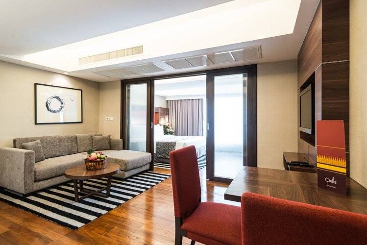 Legacy Suites Hotel