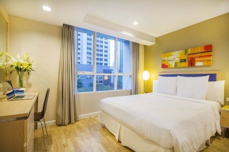 Urbana Langsuan Hotel