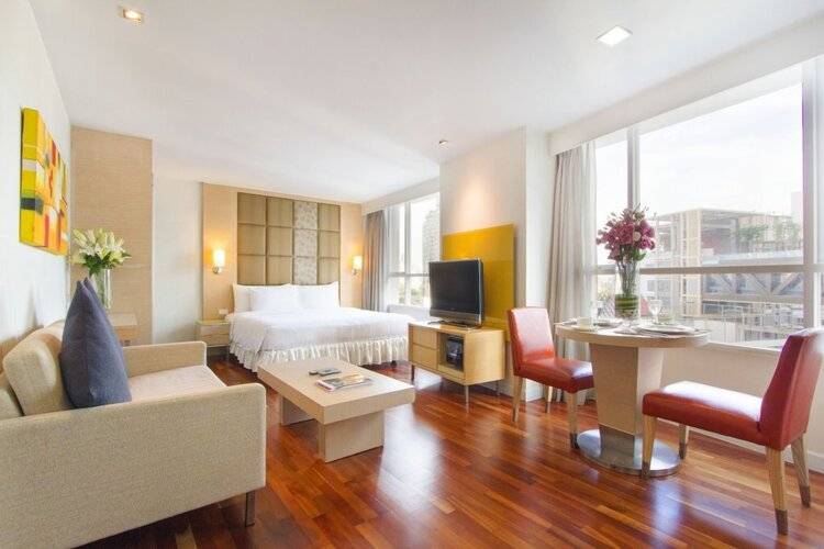 Urbana Langsuan Hotel