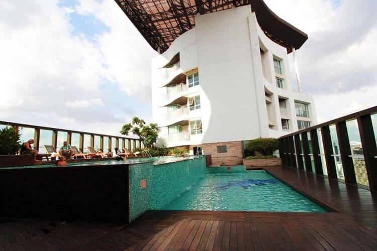 Urbana Langsuan Hotel