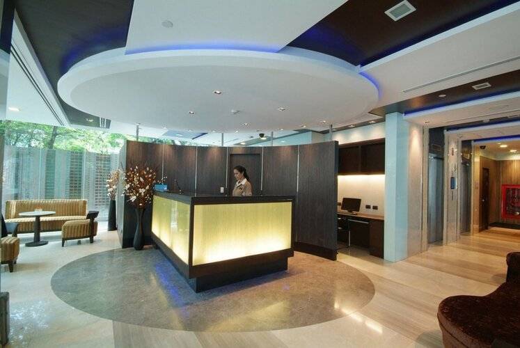 Amora NeoLuxe Hotel