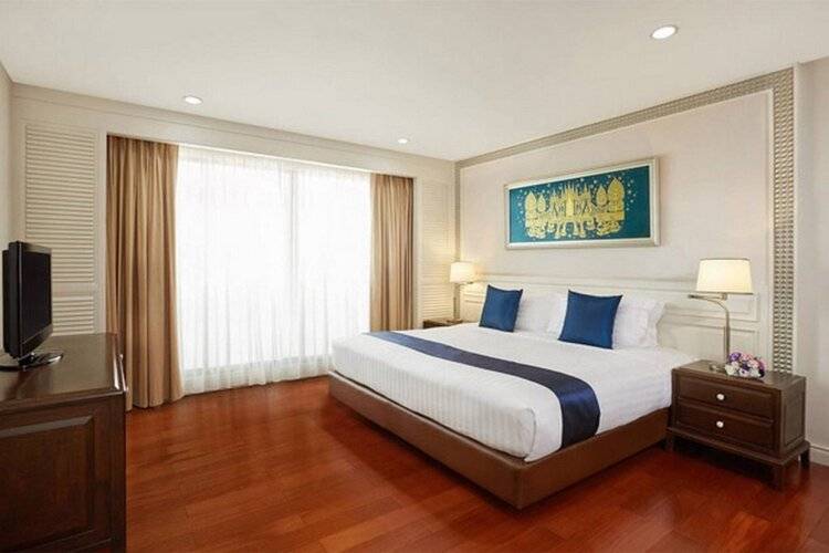 Centre Point Silom