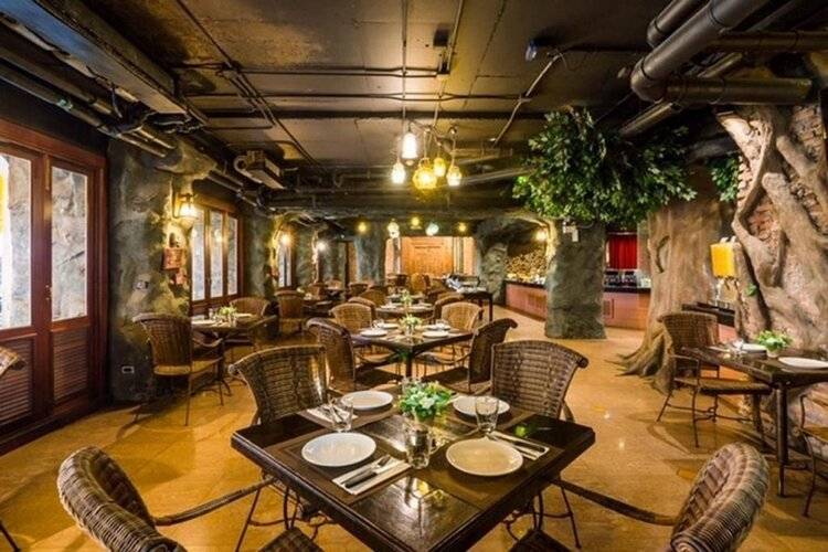 D&D Inn Khaosan