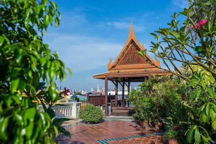 D&D Inn Khaosan