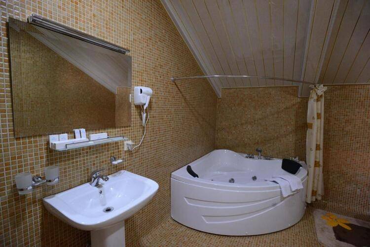 Отель City Line Boutique Hotel