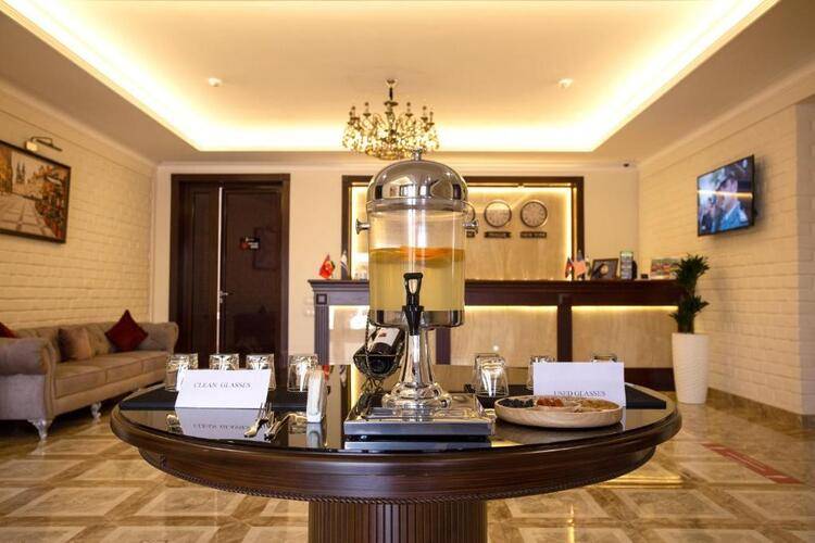 Praga Hotel (Прага)