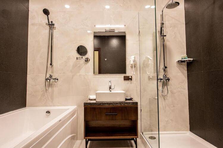 Wyndham Garden Tashkent (Ex. Regal Stay)