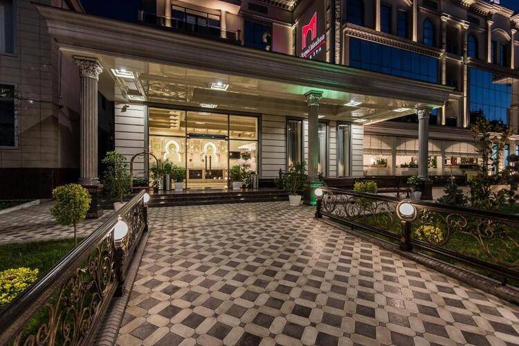 The Royal Mezbon Hotel & SPA