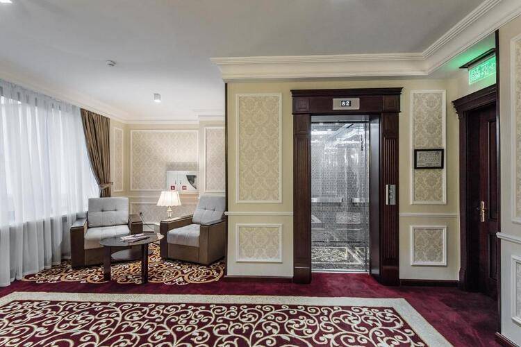 The Royal Mezbon Hotel & SPA