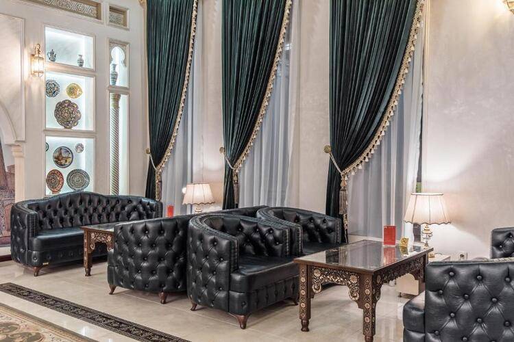 The Royal Mezbon Hotel & SPA