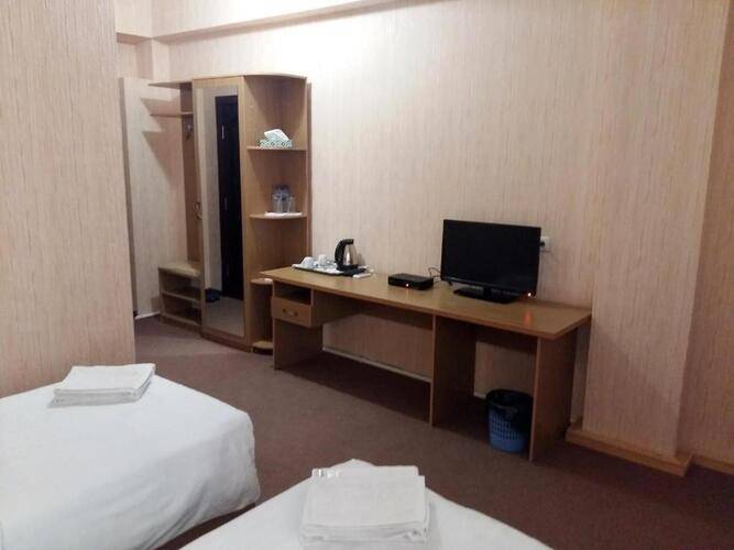 Sofiya Tashkent Hotel (София)