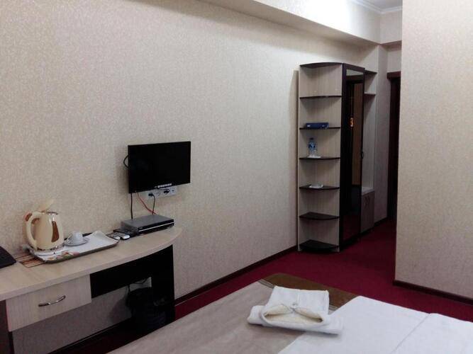 Sofiya Tashkent Hotel (София)