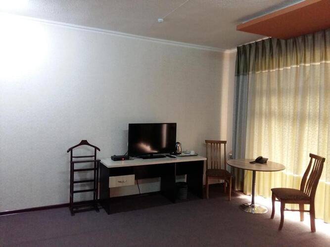 Sofiya Tashkent Hotel (София)