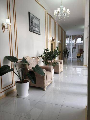 Xon Palace