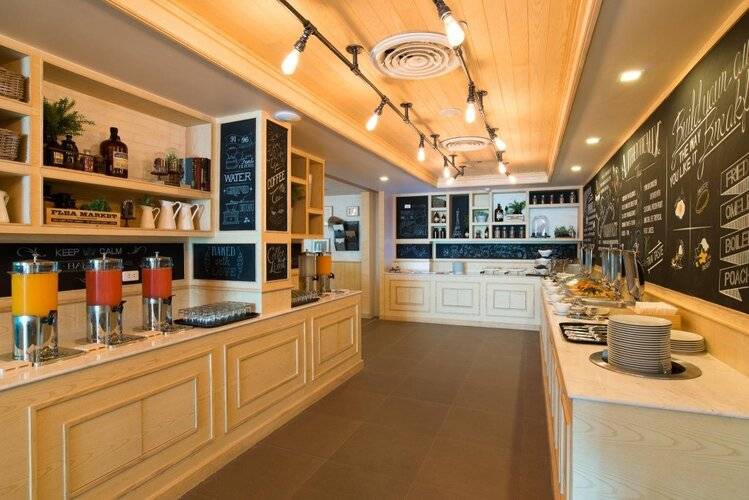 Citrus Sukhumvit 11 Bangkok by Compass Hospitality