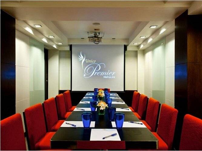 FX Hotel Metrolink Makkasan