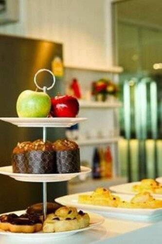Crystal Suites Suvarnabhumi Airport