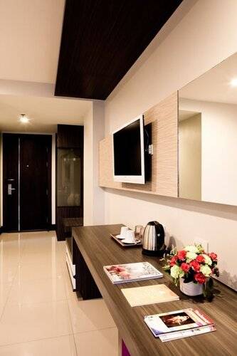 Crystal Suites Suvarnabhumi Airport