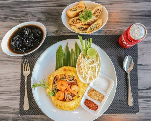 Crystal Suites Suvarnabhumi Airport