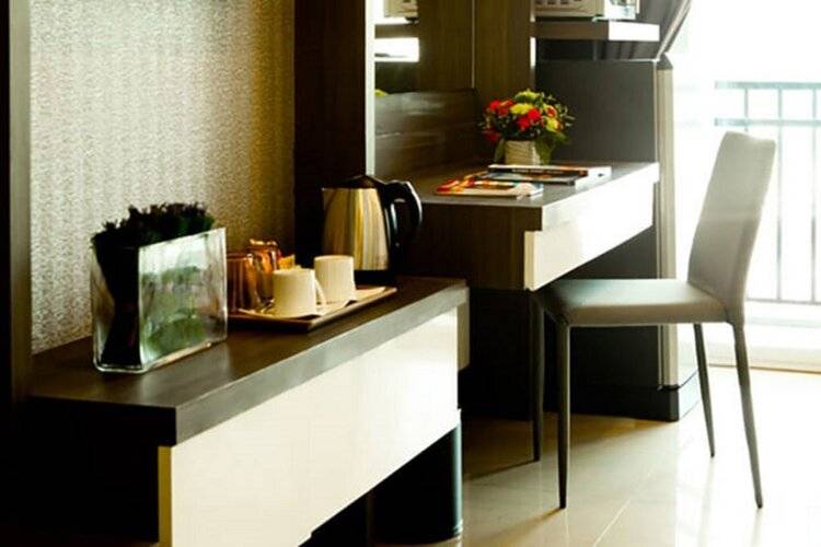 Crystal Suites Suvarnabhumi Airport
