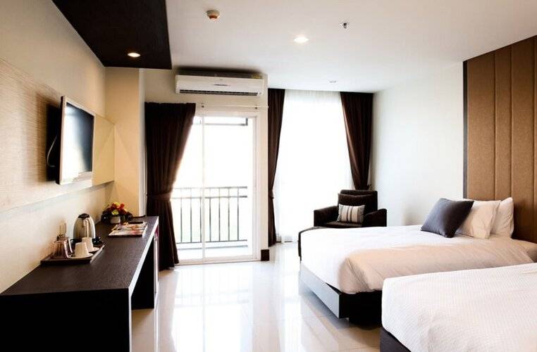 Crystal Suites Suvarnabhumi Airport