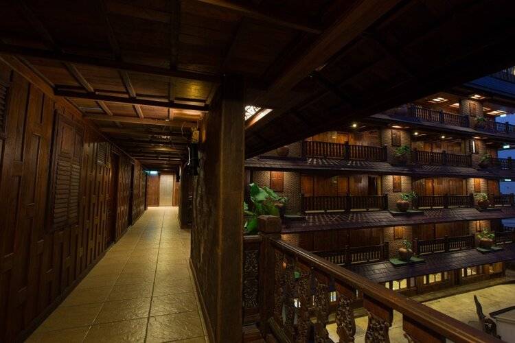 True Siam Rangnam Hotel
