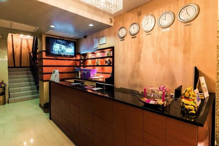 Bally Suite Silom