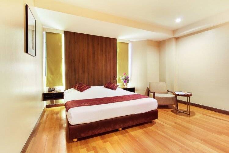 Bally Suite Silom