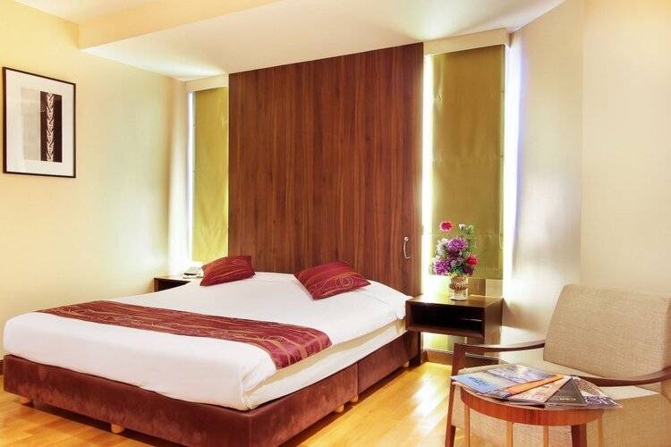 Bally Suite Silom