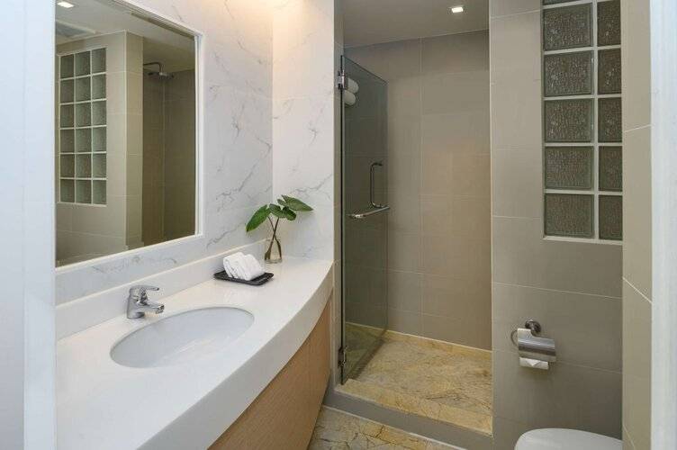 Parkroyal Suites Bangkok